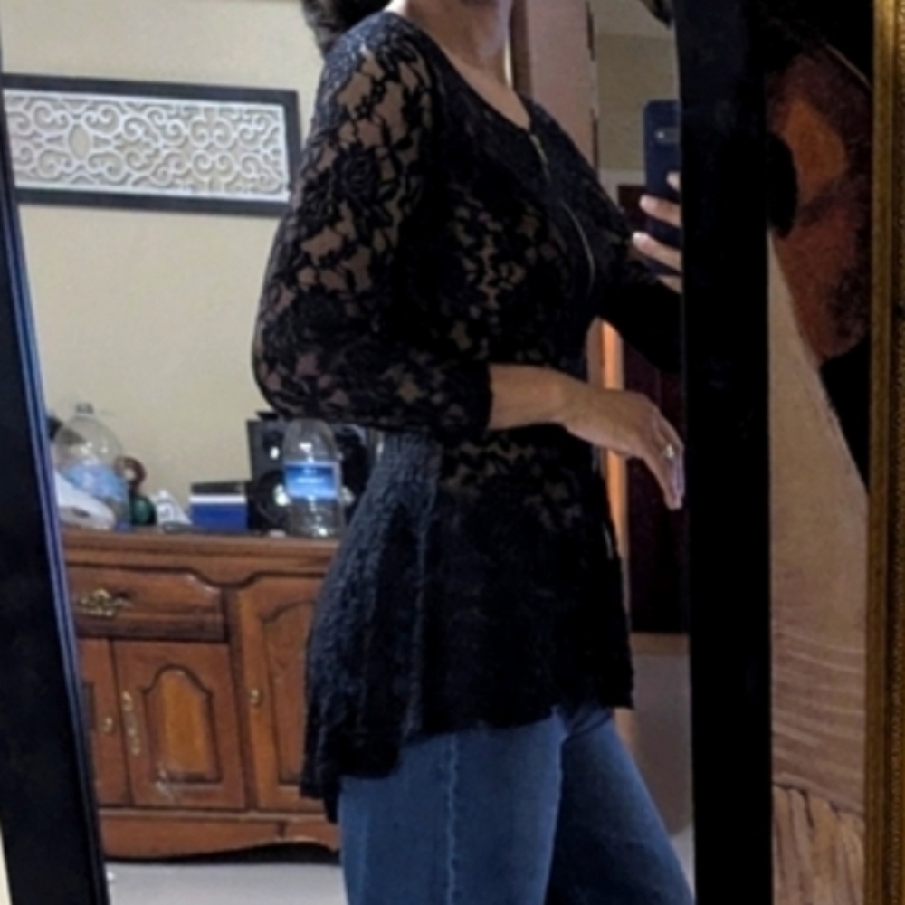 Cleo Lace Top